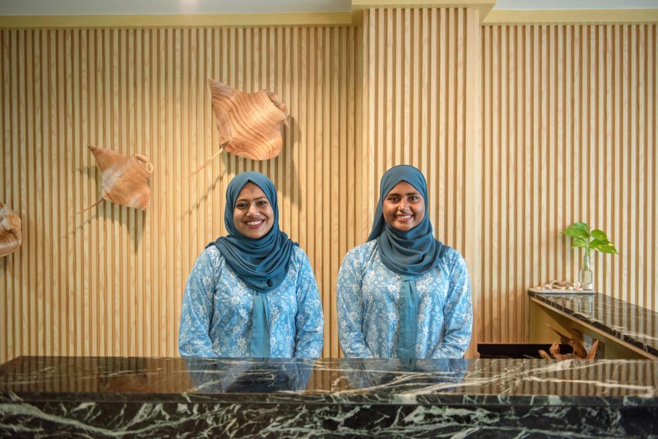 Swarn By Hawks Hotels Kamadhoo ภายนอก รูปภาพ