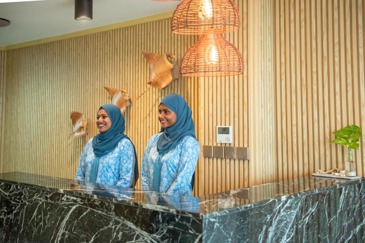 Swarn By Hawks Hotels Kamadhoo ภายนอก รูปภาพ