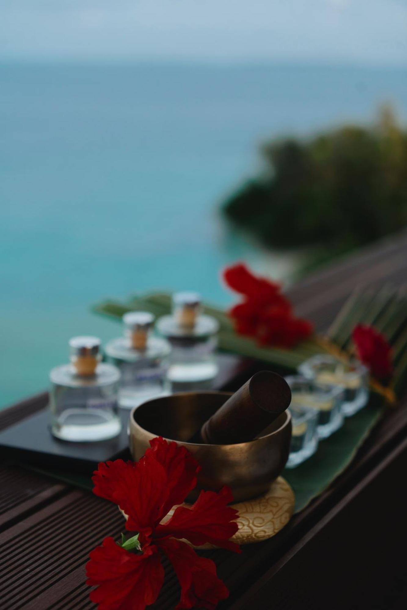 Swarn By Hawks Hotels Kamadhoo ภายนอก รูปภาพ